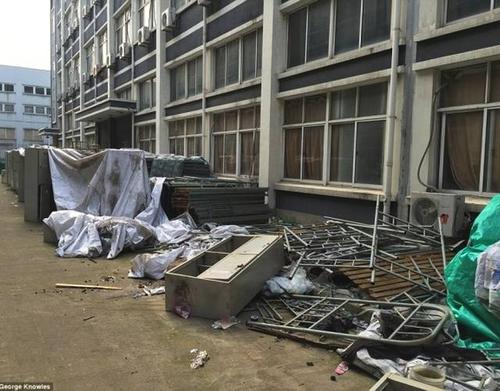 外媒报道iphone上海代工厂:住宿条件堪忧
